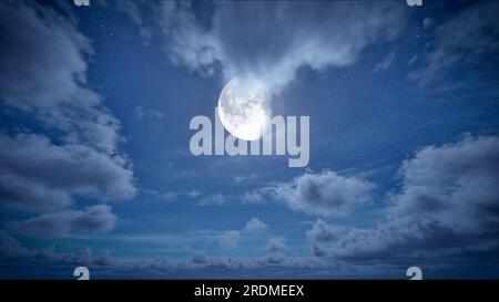 mond am blauen Sternenhimmel mit Wolken, die sich nachts bewegen. Hintergrundinformationen zu Weihnachten. Wolkiger Himmel. Wunderschöne Wolkenlandschaft Stockfoto