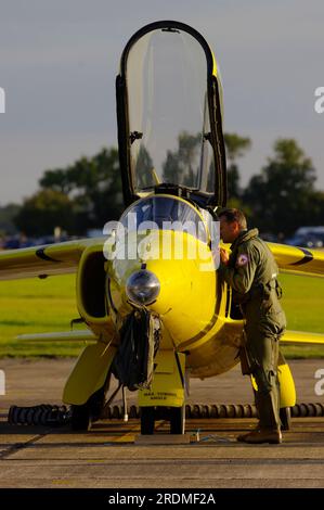 Folland Gnat T1 , G-MOUR , XR992, Church Fenton Air Display, Leeds. Stockfoto