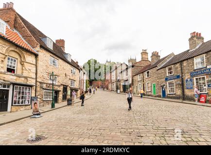 Bottom of Steep Hill, Lincoln City, Lincolnshire, England, Großbritannien Stockfoto