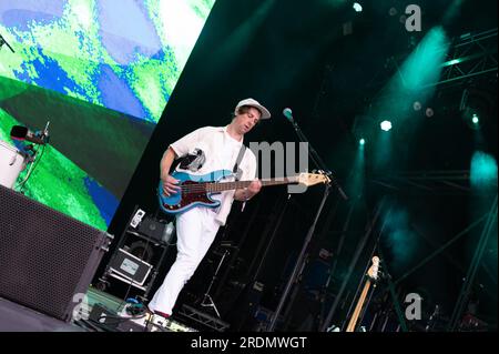 DJANGO DJANGO Band trat am 21. Juli 2023 während des Blue Dot Festivals 2023 in der Jodrell Bank, Cheshire-UK, in der Lovell Stage auf. Stockfoto