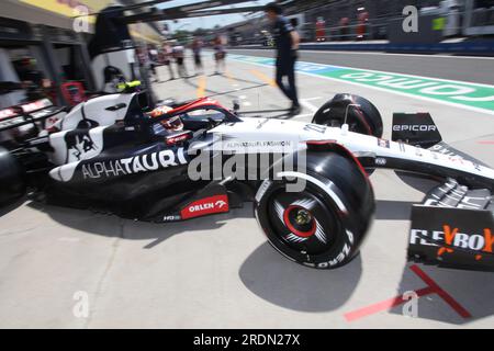 MOGYOROD, BUDAPEST, Ungarn. 22. Juli 2023. #22, Yuki TSUNODA, JAP, Team Scuderia Alpha Tauri, AT04, Honda RBPT, Formel 1, F1 Grand Prix - Formel 1 Ungarn - Formel 1 - 22. JULY2023 Uhr Hungaroring, - Honorarpflichtiges Foto, gebührenpflichtiges Bild, Copyright © THILL Arthur/ATPimages (THILL Arthur/ATP/SPP) Guthaben: SPP Sport Press Photo. Alamy Live News Stockfoto