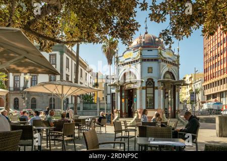 Kiosk Cafe San Telmo: The Modernist im San Telmo Park in Las Palmas de Gran Canaria, Spanien. Stockfoto