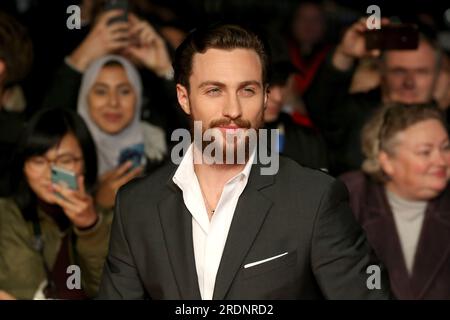 London, Großbritannien. 17. Okt. 2018. Aaron Taylor Johnson besucht die europäische Premiere von „Outlaw King“ beim BFI London Film Festival in London. (Foto: Fred Duval/SOPA Images/Sipa USA) Guthaben: SIPA USA/Alamy Live News Stockfoto