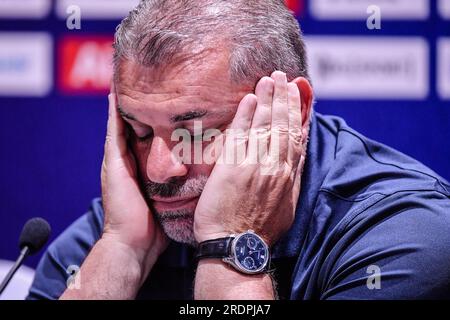 Bangkok, Thailand. 22. Juli 2023. Ange Postecoglou, Manager von Tottenham Hotspur, gesehen während der Pressekonferenz vor dem Spiel zwischen Tottenham Hotspur und Leicester City, Vorsaison-freundliches Fußballspiel im Rajamangala Stadium. Kredit: SOPA Images Limited/Alamy Live News Stockfoto