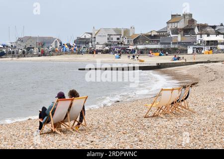 Lyme Regis Beaches im Sommer 2023 Stockfoto