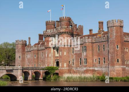 England, Sussex, East Sussex, Eastbourne, Herstmonceux Castle Stockfoto