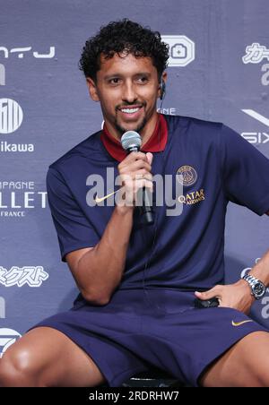 Osaka, Japan. 23. Juli 2023. Der brasilianische Verteidiger Marquinhos, Mitglied der französischen Fußballmannschaft Paris Saint-Germain (PSG), spricht am Sonntag, den 23. Juli 2023, auf einer Pressekonferenz in Osaka, Westjapan. PSG wird ein Saisonvorspiel gegen Saudi-Arabien Al Nassr spielen. (Foto: Yoshio Tsunoda/AFLO) Kredit: Aflo Co Ltd./Alamy Live News Stockfoto