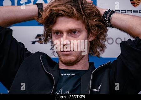 Bstad, Schweden. 23. Juli 2023. Båstad, Schweden. , . Interview de Andrey Rublev apres sa victoire du tournoi Nordea Open 250. Kredit: Daniel Bengtsson/Alamy Live News Kredit: Daniel Bengtsson/Alamy Live News Stockfoto