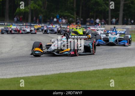 23. Juni 2019, Elkhart Lake, Wisconsin, USA: GRAHAM RAHAL (15) der Vereinigten Staaten tritt während des Rennens um das REV Group Grand in die Kurven Stockfoto