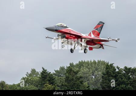 Dänische Luftwaffe - F-16AM Fighting Falcon, Ankunft in RAF Fairford für die Royal International Air Tattoo 2023. Stockfoto