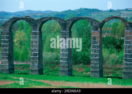 Aquädukt, Acqui terme, Piemont, Italien Stockfoto