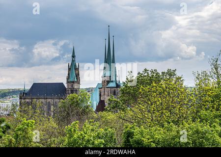 Erfurter Kathedrale und Kollegialkirche der Heiligen Maria, Erfurt, Deutschland. Martin Luther wurde 1507 in der Kathedrale geweiht Stockfoto