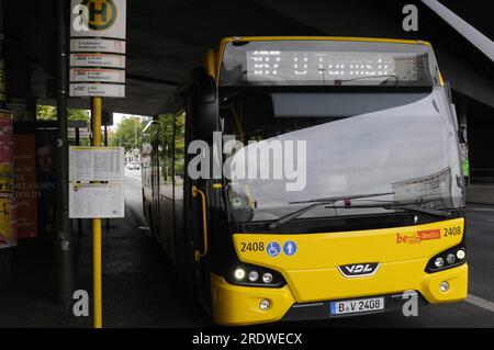 Berlin - Deutschland  14. August 2016-Berliner Busnetz nr.187 / Foto. Francis Joseph Dean/Deanpictures. Stockfoto