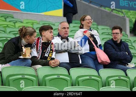 Melbourne, Australien. 24. Juli 2023. Melbourne, Australien, Juli 24. 2023: Fans Deutschlands vor dem FIFA Womens World Cup 2023 Group H Fußballspiel zwischen Deutschland und Marokko im Melbourne Rectangular Stadium in Melbourne, Australien. (James Whitehead/SPP) Kredit: SPP Sport Press Photo. Alamy Live News Stockfoto