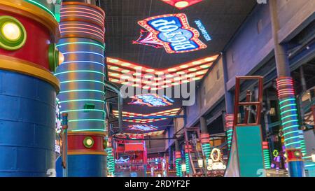 Genting Highlands, Pahang Malaysia, 24. Juli 23 - Selektive Fokussierung innerhalb der First World Plaza auf Genting Highlands. Es ist ein Einkaufszentrum, das Stockfoto