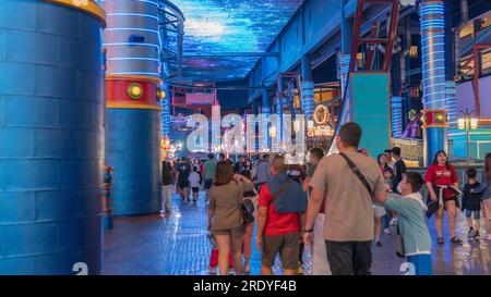 Genting Highlands, Pahang Malaysia, 24. Juli 23 - Selektive Fokussierung innerhalb der First World Plaza auf Genting Highlands. Es ist ein Einkaufszentrum, das Stockfoto