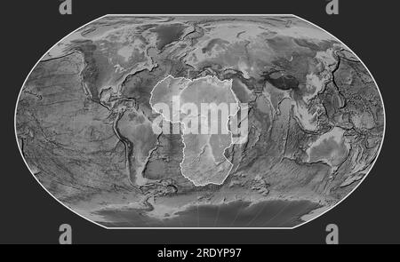 Afrikanische tektonische Platte auf der Graustufenhöhenkarte in der meridional zentrierten Kavrayskiy VII-Projektion. Stockfoto