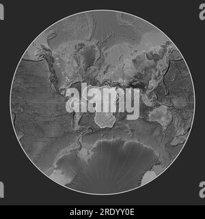 Afrikanische tektonische Platte auf der Graustufenhöhenkarte in der Lagrange-Projektion, die meridional zentriert ist. Stockfoto