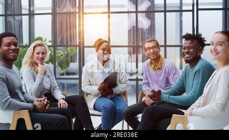 Inspirieren Sie Ihre Teams, weiterhin zu erreichen Stockfoto