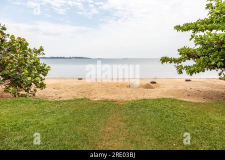 Sienna Beach, grenzt an Lake Victoria in Entebbe, Uganda. Stockfoto