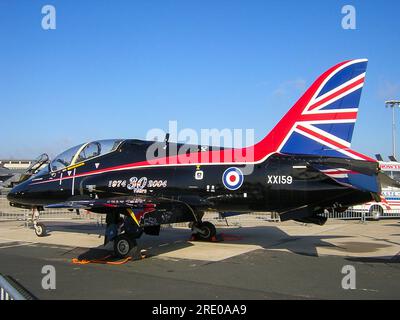 Hawker Siddeley Hawk T1A XX159, BAE Hawk, Jet-Trainer-Flugzeug im Sonderprogramm zur Erinnerung an 30 Jahre Dienst von einem Typ der Royal Air Force Stockfoto