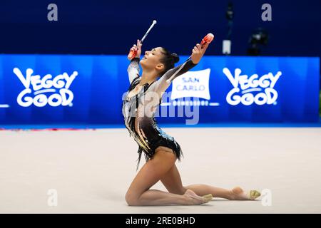 Milano, Salerno, Italien. 22. Juli 2023. Sofia Raffaeli (ITA) tritt am 21./23. Juli 2023 2023 bei der FIG-Weltmeisterschaft Rhythmic Gymnastics im Mediolanum Forum Assago in Mailand, Italien (Kreditbild: © Francesco Luciano/ZUMA Press Wire) nur REDAKTIONELLE VERWENDUNG! Nicht für den kommerziellen GEBRAUCH! Stockfoto