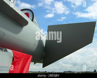 Neuer Eurofighter der Royal Air Force Typhoon T.1 ZJ808 der 29. (R) Staffel kurz nach Dienstantritt 2005. Typhoon Operational Conversion Unit (OCU) Stockfoto