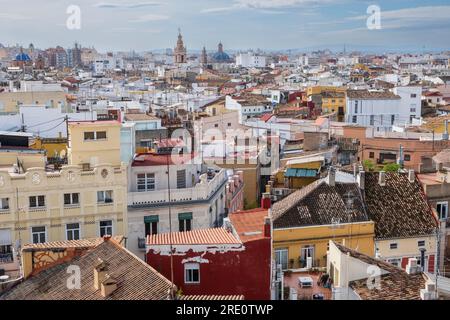 Blick von den Serranos-Türme (Torres de Serranos) auf die Altstadt von Valencia *** Blick auf die Altstadt von Valencia von den Serranos Towers (Torres Stockfoto