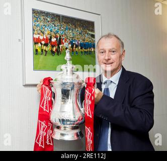 Aktenfoto von 12-02-2014 von Trevor Francis. Der ehemalige Birmingham- und England-Stürmer Trevor Francis, der 1979 zum ersten britischen Fußballer im Wert von 1million Pfund wurde, als er zum Nottingham Forest kam, ist im Alter von 69 Jahren gestorben, wie ein Sprecher der Familie bekannt gab. Ausgabedatum: Montag, 24. Juli 2023. Stockfoto