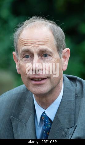 HRH der Herzog von Edinburgh besucht St. John's Wood am Dienstag, den 27. Juni 2023. Der Duke besucht die St John's Wood Church Gardens im Rahmen der Sommertour durch die Gärten des Vorsitzenden der London Garden Society. Kredit: Rob Taggart/Alamy Stockfoto