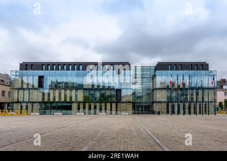 Außenansicht des Rathauses von Chartres, Frankreich, einer französischen Kommune, Präfektur des Departements Eure-et-Loir, in der Region Centre-Val de Loire Stockfoto