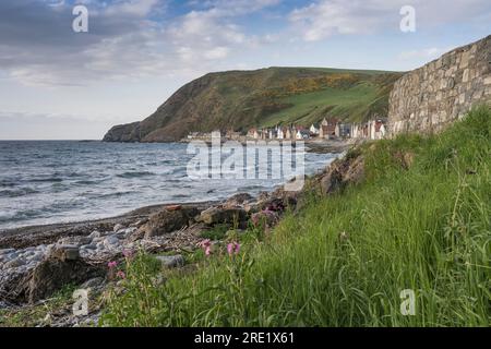 Kleines Fischerdorf an der Nordküste schottlands Stockfoto