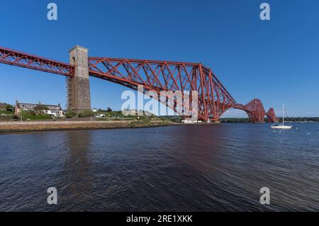 Firth of Forth Eisenbahnbrücke. Stockfoto