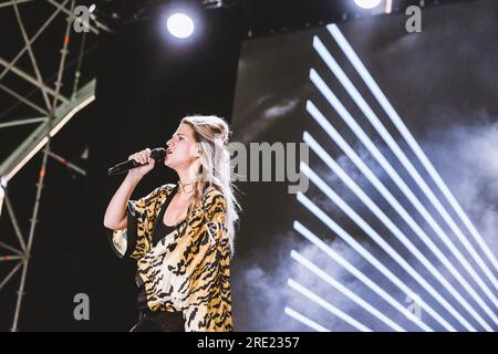 Madrid, Spanien. 06. Juli 2023. Sanne Greet Putseys, besser bekannt als Selah Sue, tritt live während eines Konzerts in Madrid auf. (Foto: Valeria Magri/SOPA Images/Sipa USA) Guthaben: SIPA USA/Alamy Live News Stockfoto