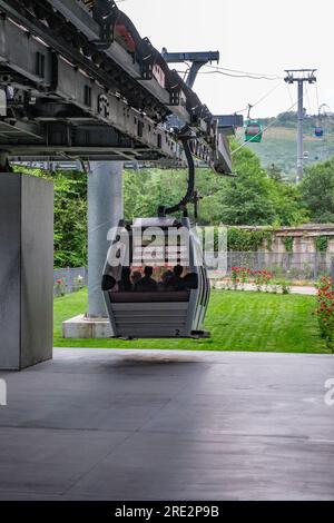 Kasachstan, Almaty. Gondelbahn zum Kok-Tobe Park. Stockfoto