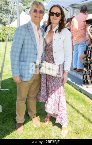 Bridgehampton, USA. 22. Juli 2023. Jeffery Bradford und Norah Lawlor nehmen am 22. Juli 2023 am Polo Hamptons 2023 Match and Event Teil, das vom Social Life Magazine in Bridgehampton, NY, präsentiert wird. (Foto von David Warren /Sipa? USA) Kredit: SIPA USA/Alamy Live News Stockfoto