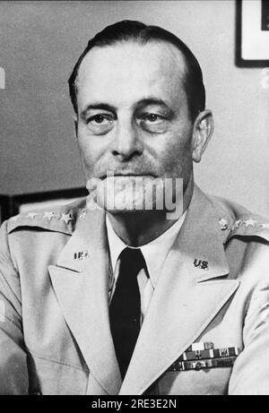 Wheeler, Earle Gilmore 'Bus', 13.1.1908 - 18.12.1975, American General, ADDITIONAL-RIGHTS-CLEARANCE-INFO-NOT-AVAILABLE Stockfoto