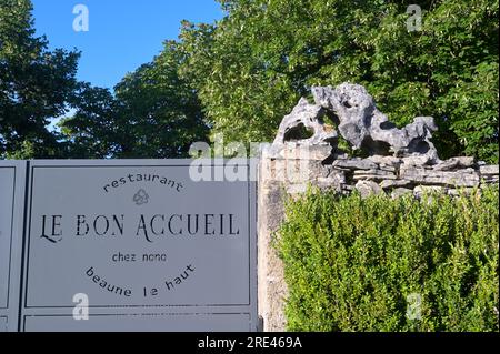 Le Bon Accueil Restaurant in La montagne, Beaune Fr. Stockfoto