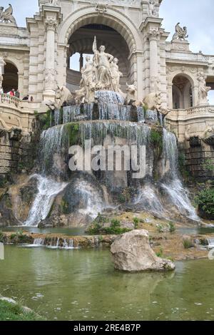 Wasserbrunnen im Palais Longchamp in Marseille, Frankreich Stockfoto