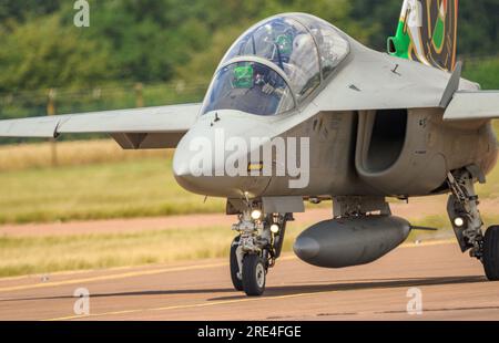 Italienische Luftwaffe, Leonardo M-346A Ankunft, Royal International Air Tattoo 2023 Stockfoto