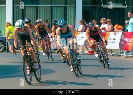 „Die Finals 2023" Triathlon Düsseldorf – Radwettbewerb Stockfoto