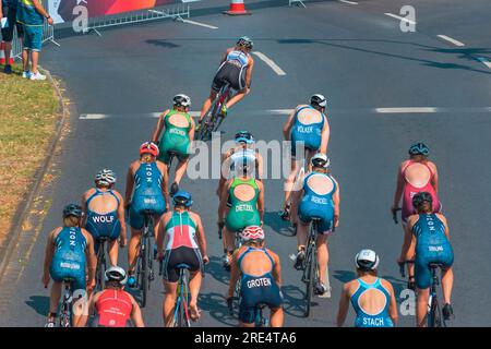 „Die Finals 2023" Triathlon Düsseldorf – Radwettbewerb Stockfoto