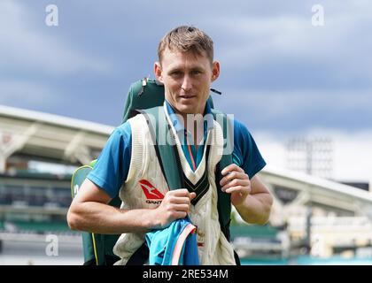 Australische Marnus Labuschagne (links-rechts) während einer Nets-Sitzung vor dem fünften Testspiel der LV= Insurance Ashes Series im Kia Oval, London. Bilddatum: Dienstag, 25. Juli 2023. Stockfoto