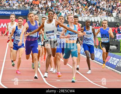 London Stadium, Queen Elizabeth Park, London, Großbritannien am 23 2023. Juli. 1500m Men, 1. NUGUSE Yared USA, 2. NORDÅS Narve Gilje NOR, 3. GOURLEY Neil GBR, 4. GILES Elliot GBR, 5. STONIER Matthew GBR, 6. McSWEYN Stewart AUS, 7. MECHAAL Adel ESP, 8. 11. CHERUIYOT Timothy KEN, 9. HABZ Azeddine FRA, 10., TANNER García Samuel NZL 12. SPENCER Adam AUS, 13. HOCKER Cole USA, 14. COSCORAN Andrew IRL, 15. MILLS George GBR, während des Wanda Diamond League London Athletics Meet im London Stadium, Queen Elizabeth Park, London, UK am 23 2023. Juli. Foto: Francis Kni Stockfoto