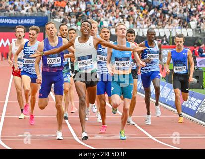 London Stadium, Queen Elizabeth Park, London, Großbritannien am 23 2023. Juli. 1500m Men, 1. NUGUSE Yared USA, 2. NORDÅS Narve Gilje NOR, 3. GOURLEY Neil GBR, 4. GILES Elliot GBR, 5. STONIER Matthew GBR, 6. McSWEYN Stewart AUS, 7. MECHAAL Adel ESP, 8. 11. CHERUIYOT Timothy KEN, 9. HABZ Azeddine FRA, 10., TANNER García Samuel NZL 12. SPENCER Adam AUS, 13. HOCKER Cole USA, 14. COSCORAN Andrew IRL, 15. MILLS George GBR, während des Wanda Diamond League London Athletics Meet im London Stadium, Queen Elizabeth Park, London, UK am 23 2023. Juli. Foto: Francis Kni Stockfoto