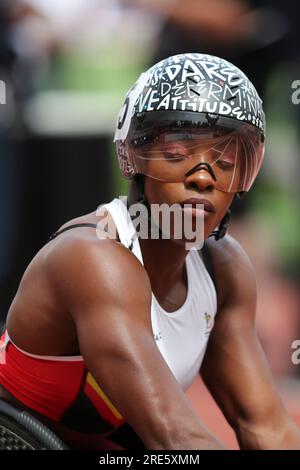 Léa BAYEKULA (Belgien) zu Beginn des Frauen Rollstuhl-Finales 800m bei der IAAF Diamond League 2023, Queen Elizabeth Olympic Park, Stratford, London, Großbritannien. Stockfoto