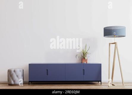 Blauer tv-Standfuß und Lampenschirm vor der weißen Wand, Wandmodell, Wohnzimmer Stockfoto