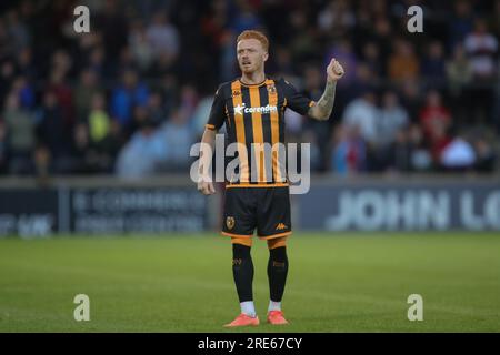 Scunthorpe, Großbritannien. 25. Juli 2023. Ryan Woods #15 of Hull City während des Vorsaison-Freundschaftsspiels Scunthorpe United vs Hull City in Glanford Park, Scunthorpe, Großbritannien, 25. Juli 2023 (Foto von James Heaton/News Images) in Scunthorpe, Großbritannien, am 7./25. Juli 2023. (Foto: James Heaton/News Images/Sipa USA) Guthaben: SIPA USA/Alamy Live News Stockfoto