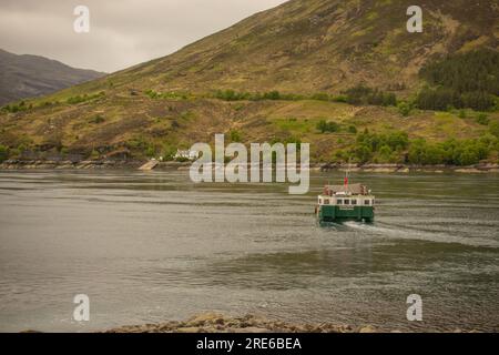 Die MS Glenachulish ist die letzte handbetriebene Drehteller-Fähre der Welt von Kyle Rhea bis Glenelg. Stockfoto