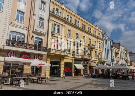 PLOVDIV, BULGARIEN - 29. JULI 2019: Stefan Stambolov-Platz in Plovdiv, Bulgarien Stockfoto